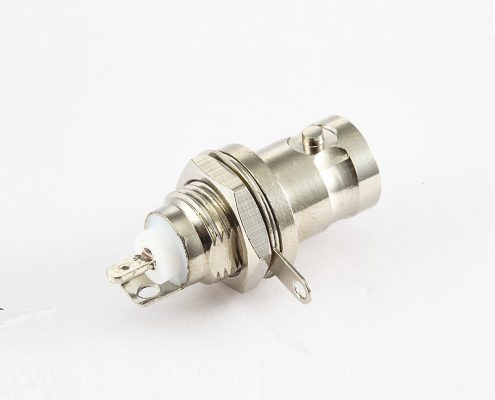 BNC接地50Ω直式母頭面板安裝后鎖穿墻焊接接線(xiàn)接地